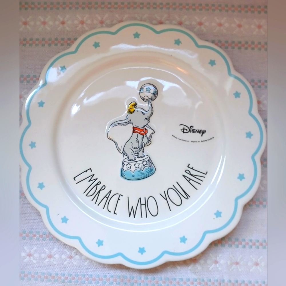 Rae Dunn Disney Dumbo Plate - White and Blue